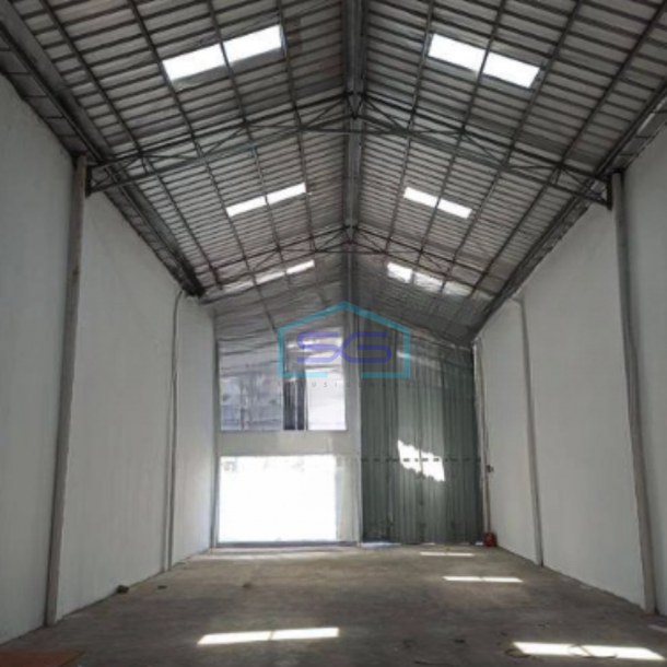 Disewakan Gudang Bangunan Baru Luas Bangunan  225 m² di Kalideres Jakarta Barat-1