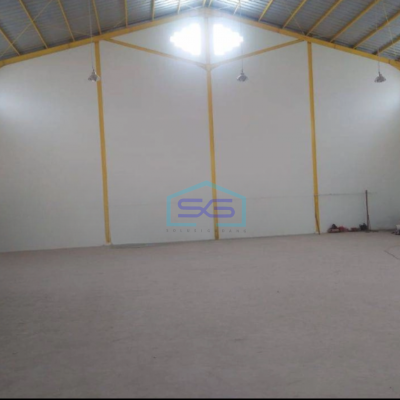 Disewakan Gudang Baru Luas Bangunan 800 m² Bisa Masuk Container di Cipondoh Tangerang