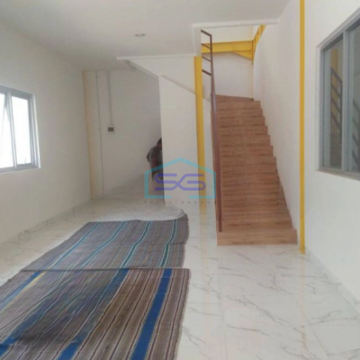 Disewakan Gudang Baru Luas Bangunan 800 m² Bisa Masuk Container di Cipondoh Tangerang