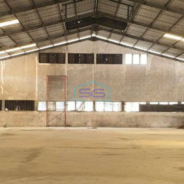 Disewakan Gudang Ada Kantor Luas Bangunan 1700 m² di Rawa Buaya Jakarta Barat-2