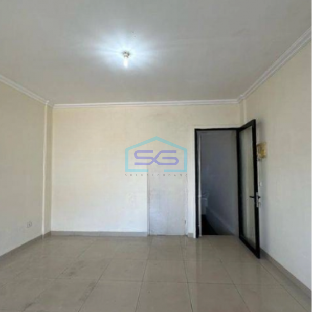 Dijual Ruko di Green Lake City Jakarta Barat Luas Bangunan 232 m²-1