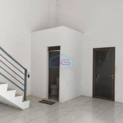 Disewakan Gudang Ada Kantor Luas Bangunan  576 m² di Teluk Naga Tangerang