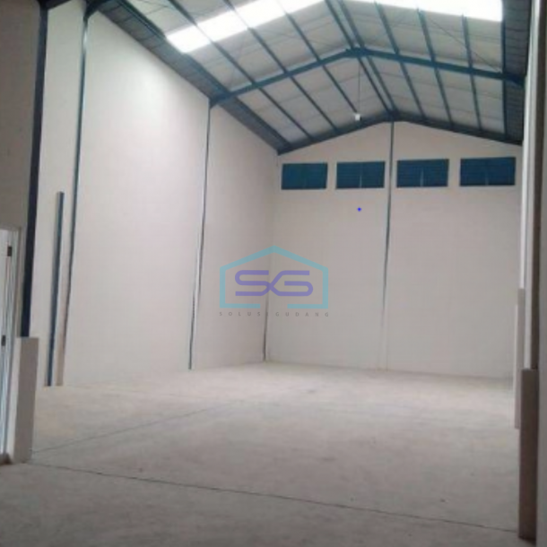 Disewakan Gudang Luas Bangunan 246 m² di Poris Tangerang-3