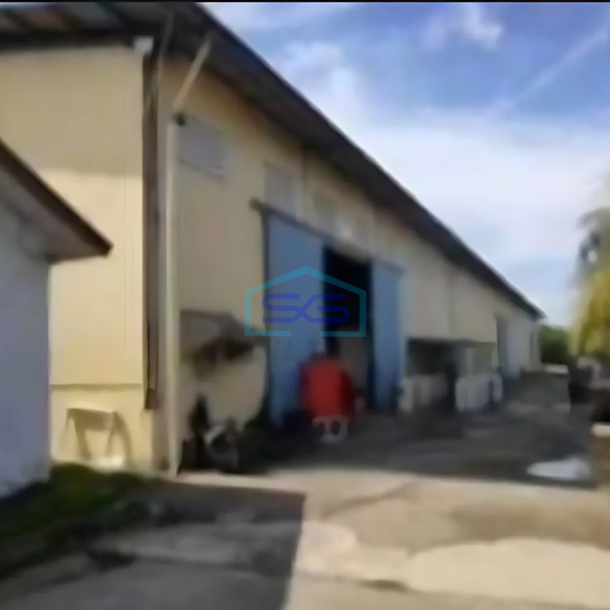 Dijual Gudang Luas Bangunan  15000 m² Lokasi Pinggir Jalan Besar Kemiri Tangerang-2