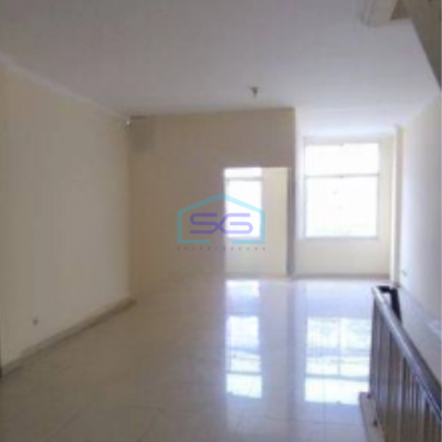 Disewakan Ruko 3 Lantai di Green Lake City Jakarta Barat Luas Bangunan 236 m²-3