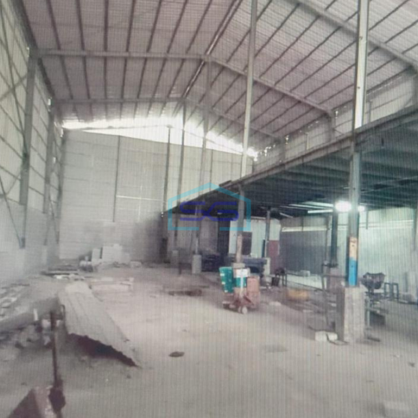 Dijual Gudang plus Kantor 2 Lantai  di Jurumudi Tangerang Luas Tanah 3798m2-1