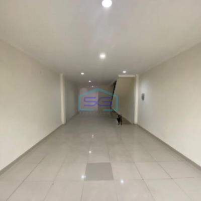 Disewakan Ruko Di Green Lake City Jakarta Barat Luas Bangunan 90 m²