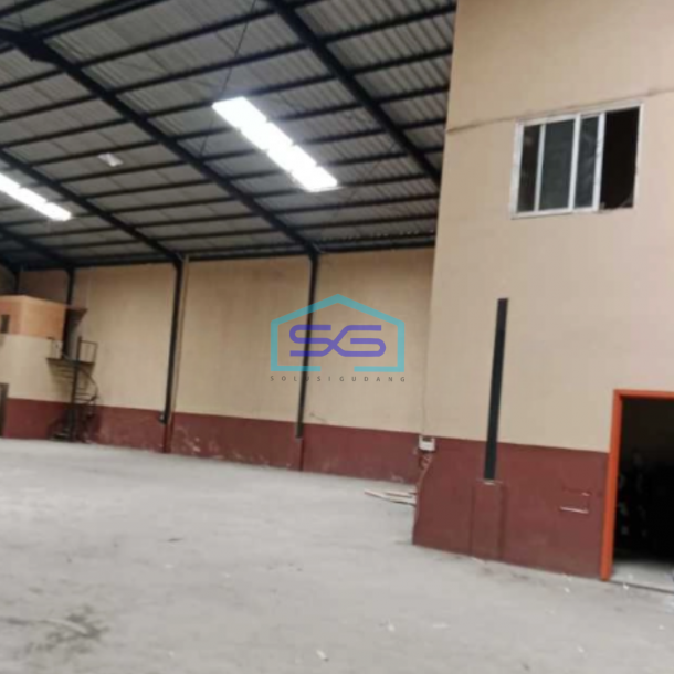 Diisewakan Gudang Kav Dpr Di Cipondoh Tangerang Luas Tanah 800 m²-1