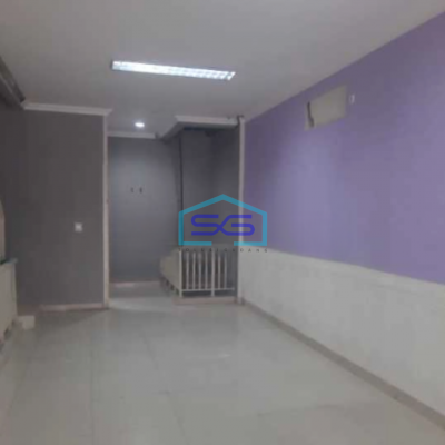 Disewakan Ruko Sentra Niaga Jakarta Barat Luas Bangunan 236 m²