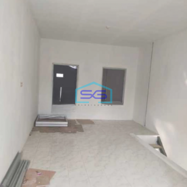 Disewakan Gudang Di Jln Raya Curug Pinang Cisereh Tangerang Luas Tanah  500 m²-1