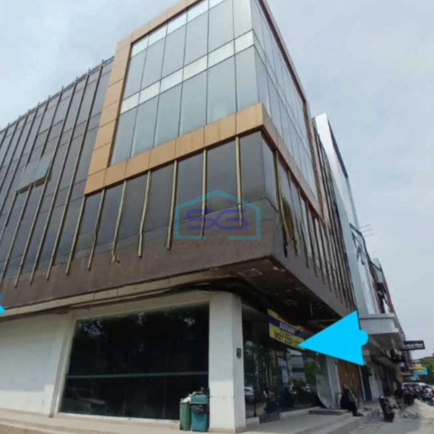 Disewakan Ruko Di PIK 1 Jakrta Utara Luas Bangunan 810 m²-1