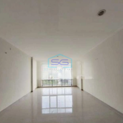 Disewakan Ruko Di Pik 1 Gandeng 2 Jakarta Utara Luas Bangunan 675 m²-3