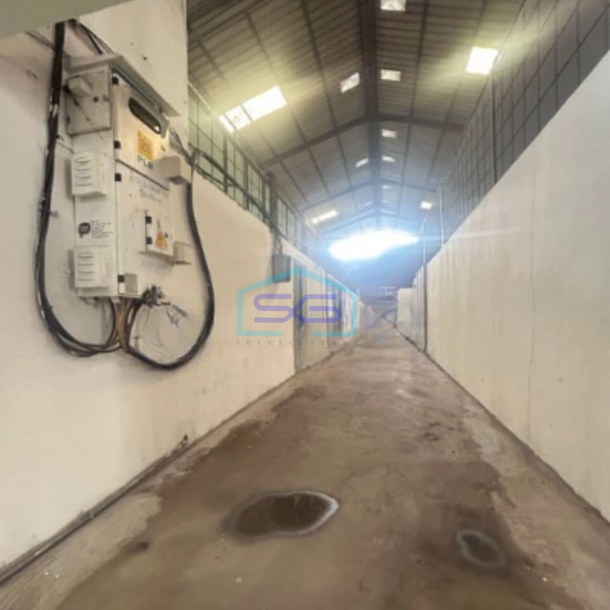 Disewakan Gudang Di Pergudangan Kav Dpr Cipondoh Tangerang Luas Tanah 1600m2-3