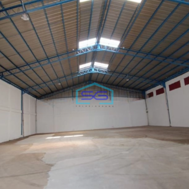 Disewakan Gudang kav dpr Cipondoh Tangerang Luas Bangunan 480 m²-2