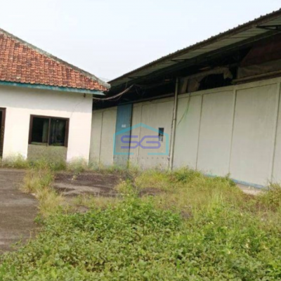 Dijual Gudang Akses Container Luas Bangunan  2016 m² di Curug Tangerang-2