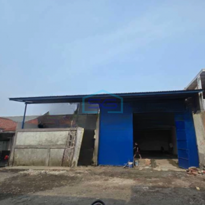 Dijual Gudang Akses Container 40 Feet Luas Tanah  250 m² di Cipondoh Tangerang-3