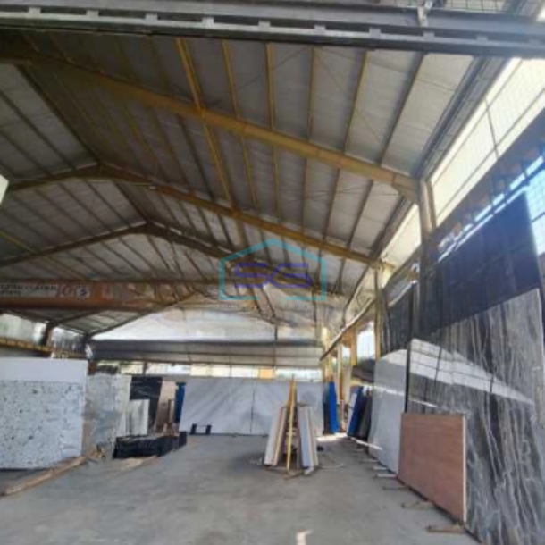 Dijual Kantor Luas Bangunan 1064 m² Lokasi Cipondoh Tangerang-1