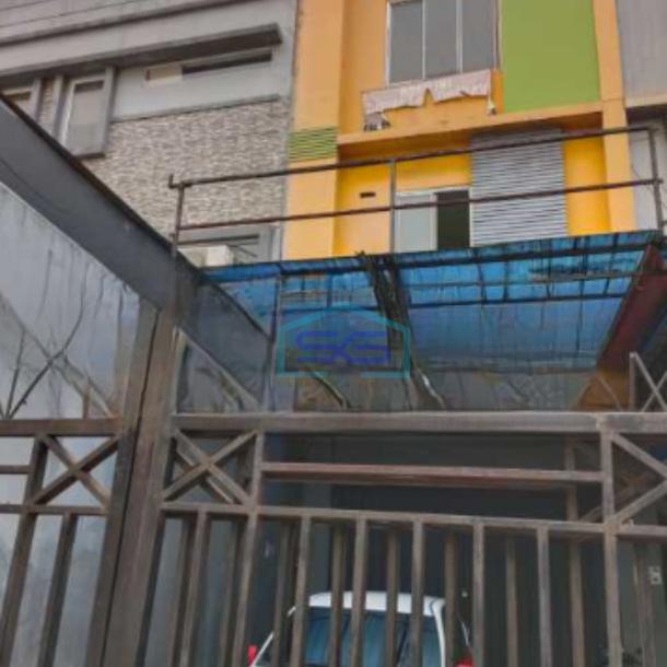 Dijual Ruko 3 Lantai Luas Bangunan  175 m² Lokasi Ciledug Tangerang-1