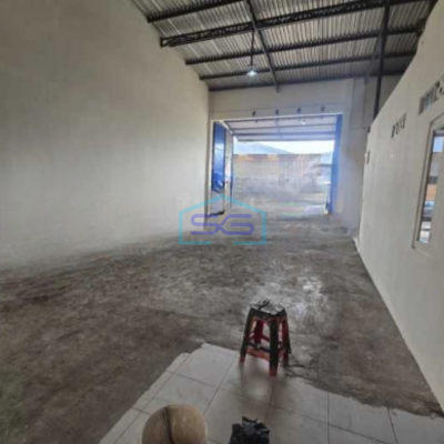 Dijual Gudang Ada Kantor Luas Bangunan  250 m² di Cipondoh Tangerang-3