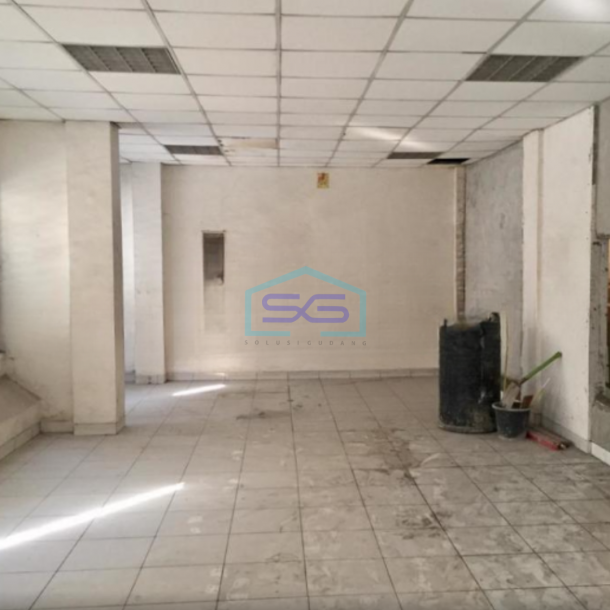 Dijual Ruko Lokasi Tepi Jalan Raya Penjaringan Jakarta Utara Luas Tanah 136 m2-1