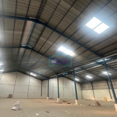 Disewakan Gudang Luas Bangunan  1350 m² Akses Container 40 Feet di Cipondoh Tangerang-4