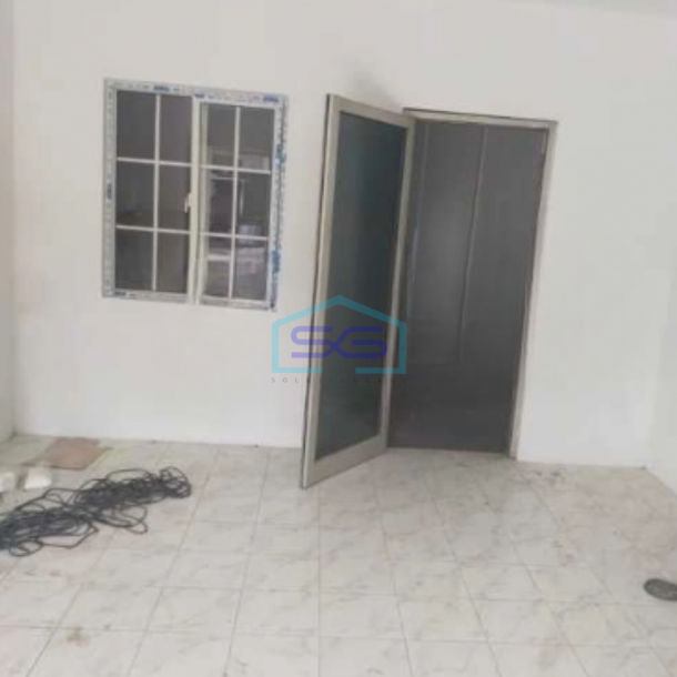 Disewakan Gudang Akses Container 40 Feet Luas Bangunan 306 m² Lokasi Curug Tangerang-4