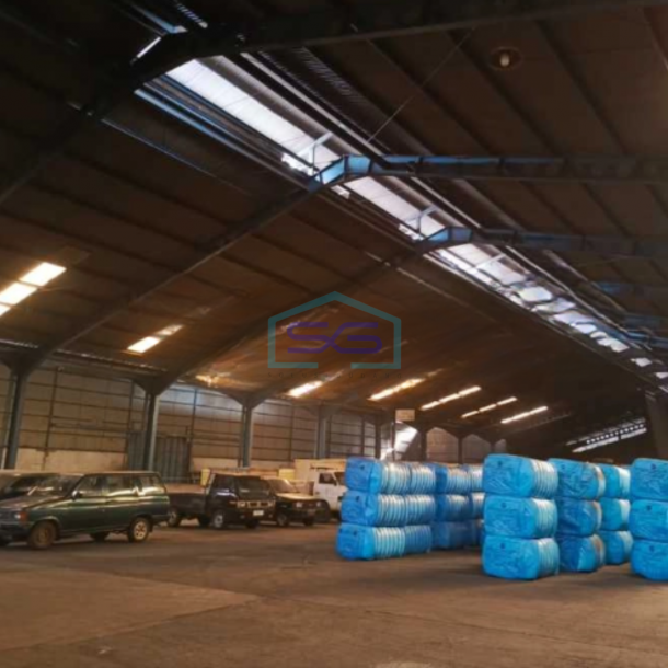 Disewakan Gudang Akses Container 40 Feet Luas Bangunan  1400 m² Lokasi Karawaci Tangerang-2