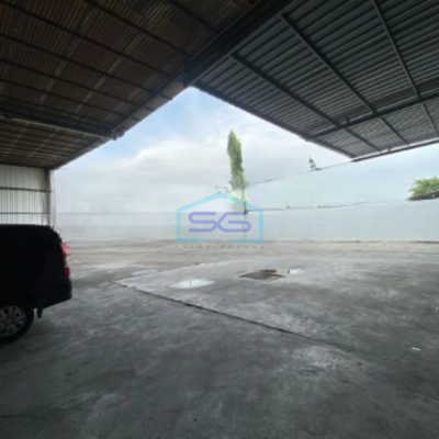Disewakan Gudang Lokasi Strategis Luas Bangunan 2270 m² Lokasi Kapuk Kamal Jakarta Barat