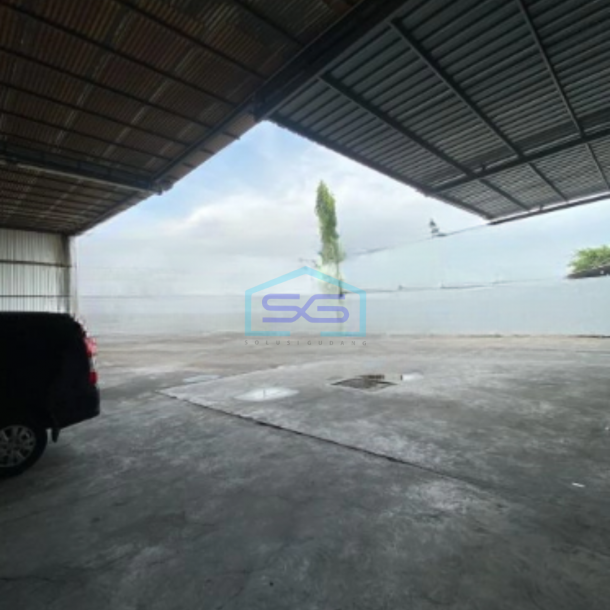 Disewakan Gudang Lokasi Strategis Luas Bangunan 2270 m² Lokasi Kapuk Kamal Jakarta Barat-1