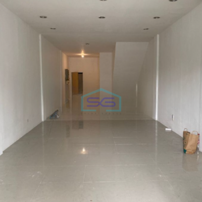Disewakan Ruko 3 Lantai Luas Bangunan  229 m² Lokasi Cimone Tangerang-3