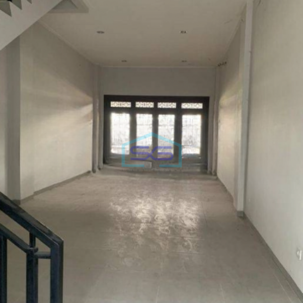 Disewakan Ruko 3 Lantai Luas Bangunan  283 m² di Pantai Indah Kapuk 2 Jakarta Utara-2