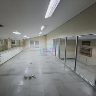 Dijual Gudang Luas Tanah  397 m² Lokasi di Kapuk Kamal Jakarta Barat