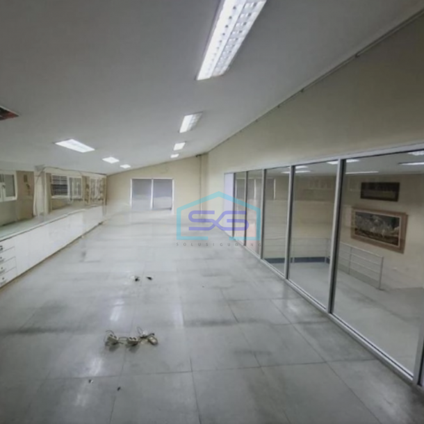 Dijual Gudang Luas Tanah  397 m² Lokasi di Kapuk Kamal Jakarta Barat-3
