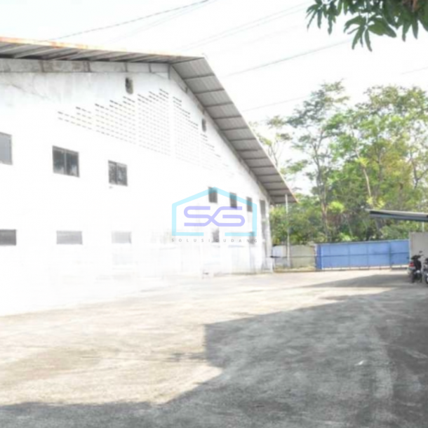 Dijual Gudang Ada Kantor Luas Tanah  3980 m² di Tangerang-1