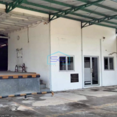 Dijual Gudang Luas Tanah  2000 m² Lokasi di Serang Banten