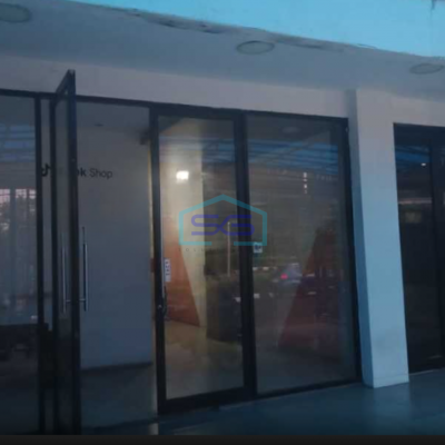 Disewakan Ruko Luas Bangunan  680 m² Lokasi di Kelapa Gading Jakarta Utara
