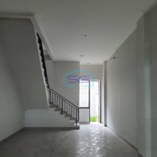 Disewakan Gudang Luas Bangunan  220 m² Lokasi di Benda Tangerang-2