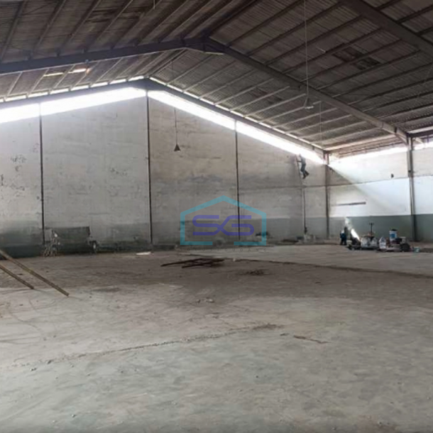 Disewakan Gudang Luas Tanah  669 m² Lokasi di Jurumudi Tangerang-3
