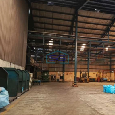 Disewakan Gudang Akses Container Luas Bangunan  1400 m² Lokasi di Karawaci Tangerang