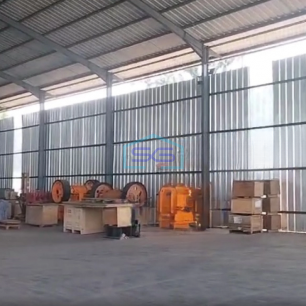 Disewakan Gudang Luas Bangunan  1260 m² Lokasi di Curug Tangerang-2