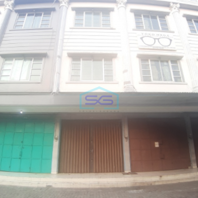 Disewakan Gudang Luas Bangunan 200 m² Lokasi di Tambora Jakarta Barat