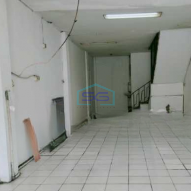 Disewakan Ruko Luas Bangunan  630 m² Lokasi di Jakarta Utara-2