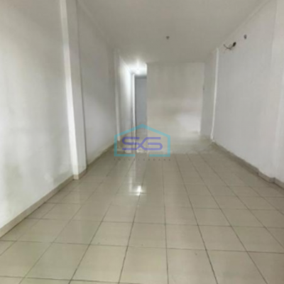 Disewakan Ruko 3 Lantai Luas Bangunan 220 m² di Grogol Jakarta Barat