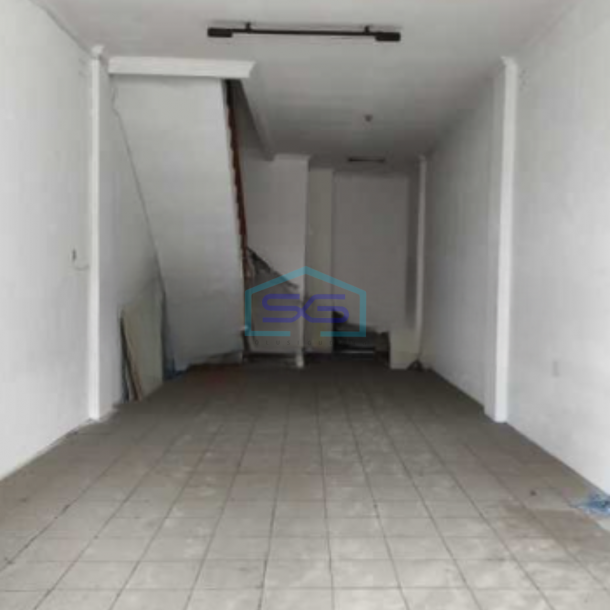Disewakan Ruko Luas Bangunan  250 m² Lokasi di Tepi Jalan Raya Bandengan Jakarta Utara-3