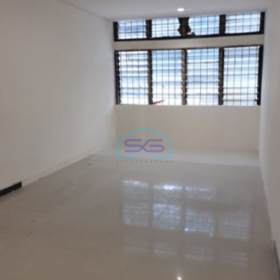 Disewakan Ruko Luas Bangunan 180 m² di Tambora Jakarta Barat