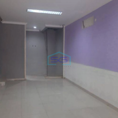 Disewakan Ruko 3 Lantai Luas Bangunan 236 m² di Green Lake City Jakarta Barat