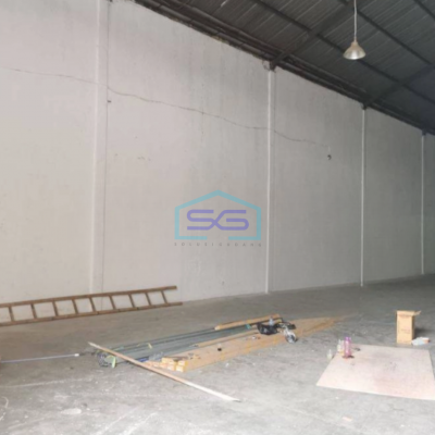 Disewakan Gudang Ada Kantor Luas Bangunan  1000 m² di Kosambi Tangerang