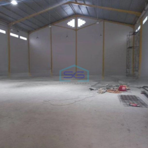 Disewakan Gudang Ada Kantor di Cipondoh Tangerang Luas Bangunan  800 m²-2