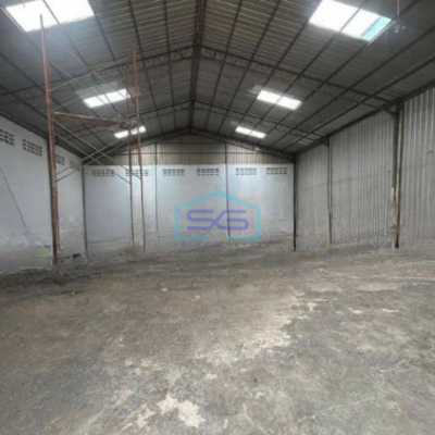 Disewakan Gudang Akses Container 40 Feet Luas Bangunan  480 m² di Cipondoh Tangerang