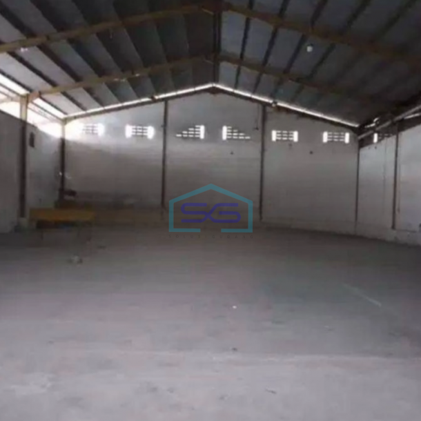 Disewakan Gudang Ada Kantor Luas Bangunan  800 m² di Cipondoh Tangerang-4